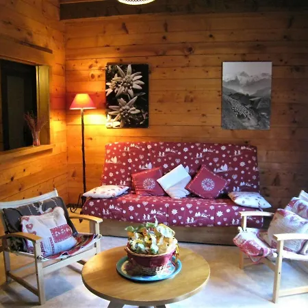 Cosy Au Grand-bornand, Proche Centre, Et Navette - Fr-1-467-40 Apartment